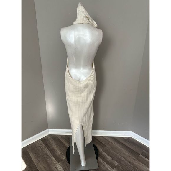 Piece of White Estelle Wool Halter Sweaterdress - Picture 8 of 10